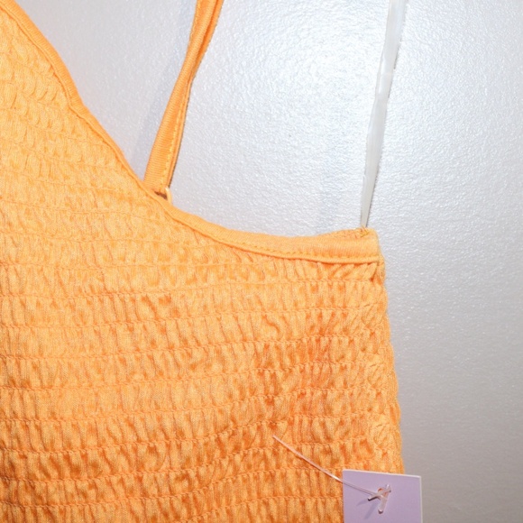 NWT Tangerine Crave Fame Juniors Smocked Halter Top Size XS - Picture 7 of 9